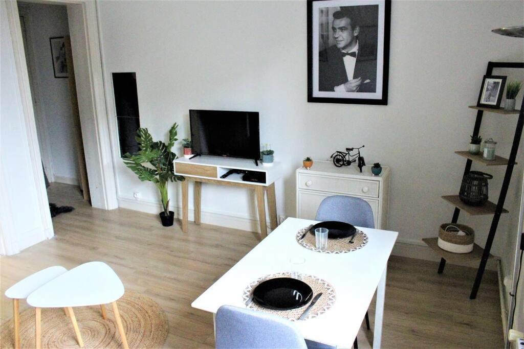 Charmant Studio En Centre-Ville / Proche Gare Хавър Екстериор снимка